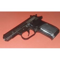 ČESKÁ ZBROJOVKA vzor 83 ráže 9mm BROWNING